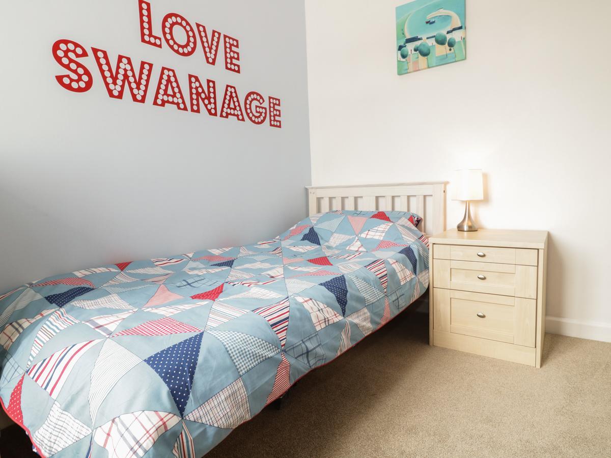 Swanage Bay Apartment Bagian luar foto
